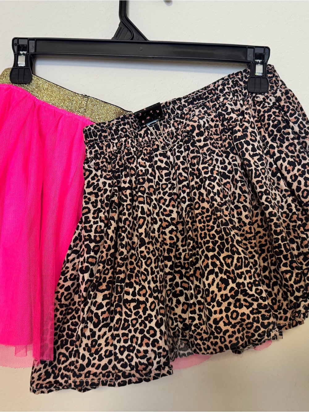 2 Set Skirts: Barbie Hot Pink Tulle and Leopard Print Squart